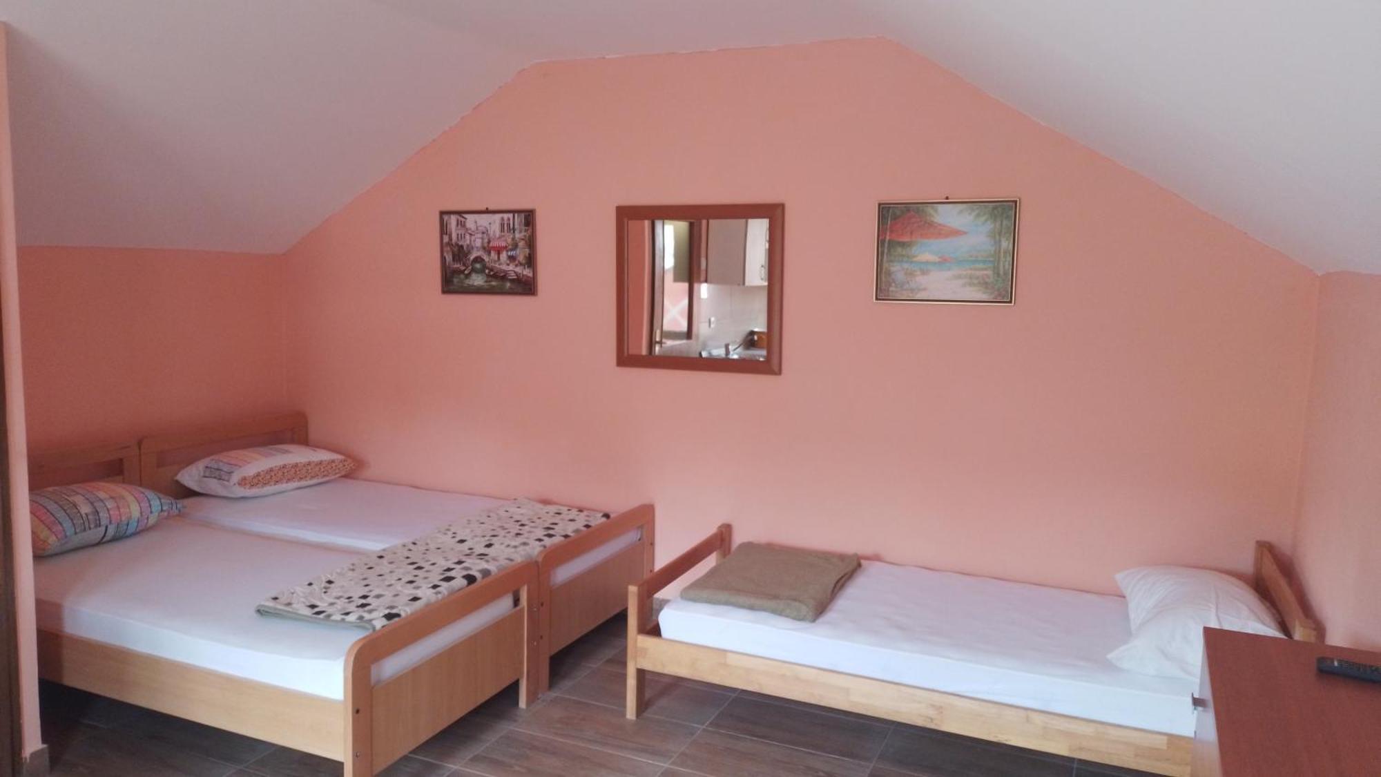 Apartamento Red 4 *